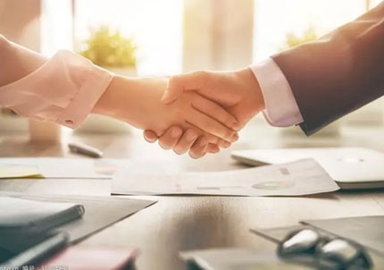 乐鱼数控-展会合影现场